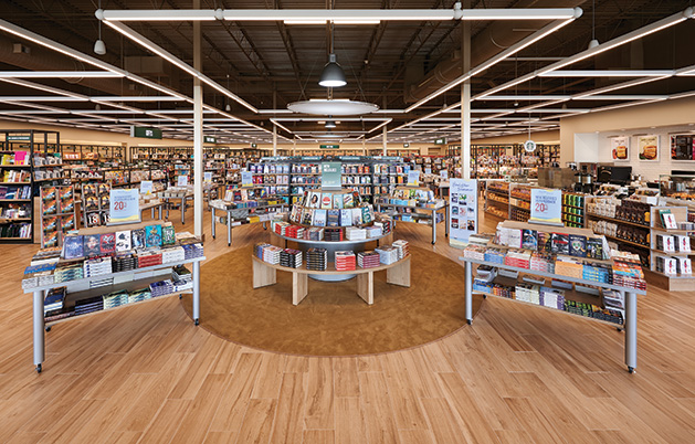 Inside Barnes & Noble’s New ‘Prototype Store’ in Woodbury