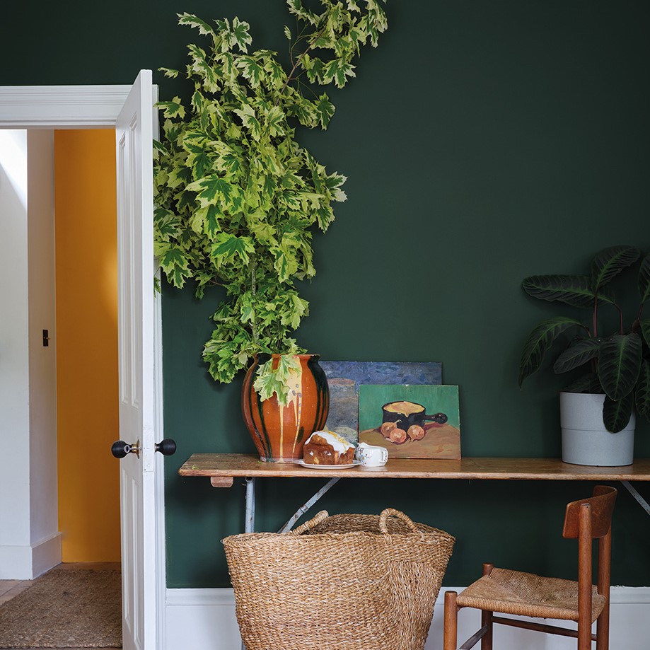 Enhance Your Home With Jewel Toned Paint Woodbury Magazine   Emerald Green Wall Paint 