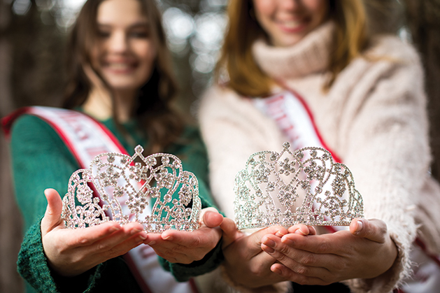 Winners of the National American Miss Minnesota holding their crowns