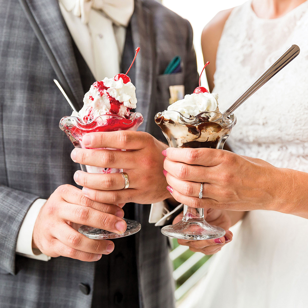 From Sundae Stations to Root Beer Float Stations and more, Bridgeman’s Ice Cream Parlor offers a unique take on wedding desserts.