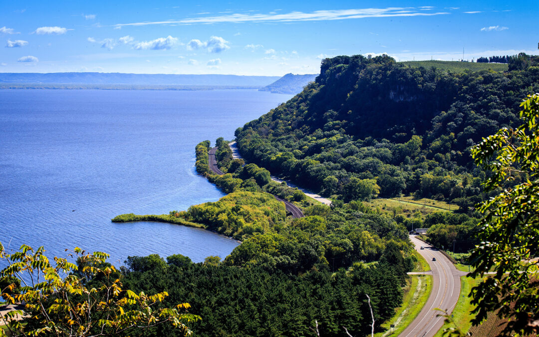 The Great River Road: The Ultimate Family Road Trip