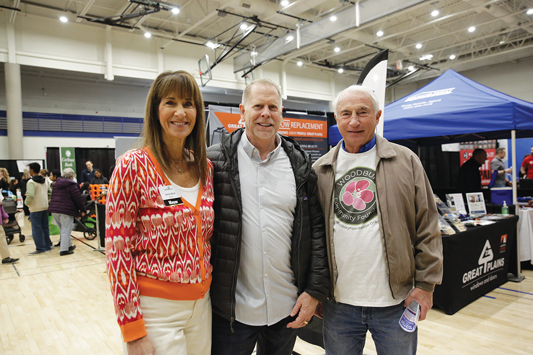 Attendees of the Woodbury Community Expo