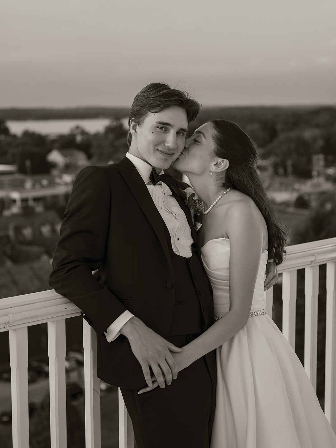 Ethan and Hanna Johnson met as incoming freshman at the University of Minnesota–Twin Cities in fall 2020. The couple tied the knot on July 19, 2025.