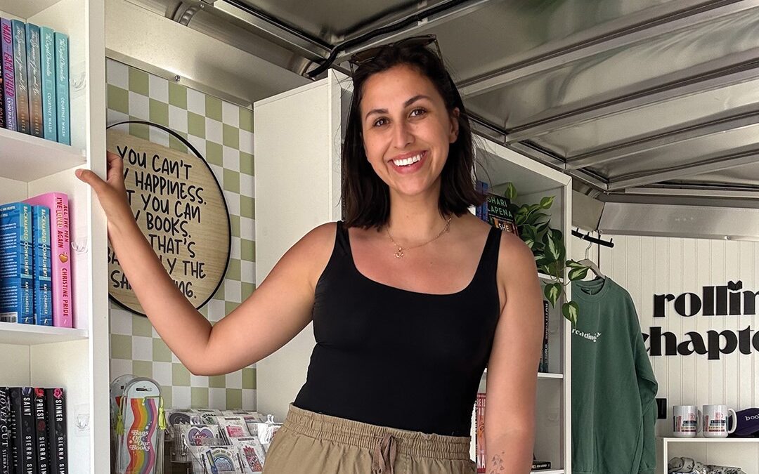 Rolling Chapters Is a Bookstore on Wheels