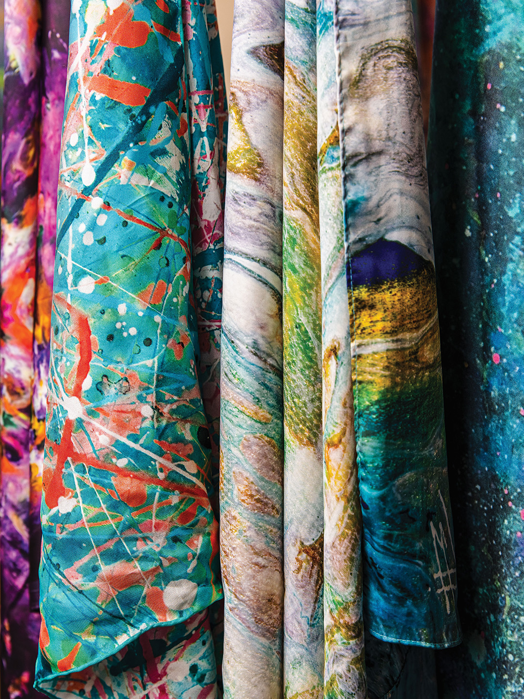 Abstract fabric by Carolina Nuñez Bussolini 