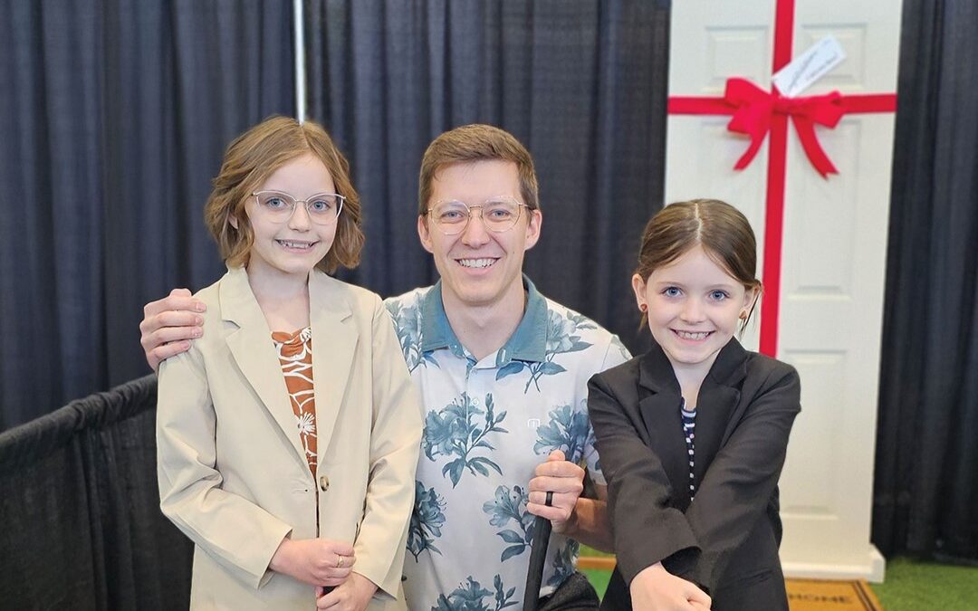 Backyard Birdies Takes a Swing at Entrepreneurship