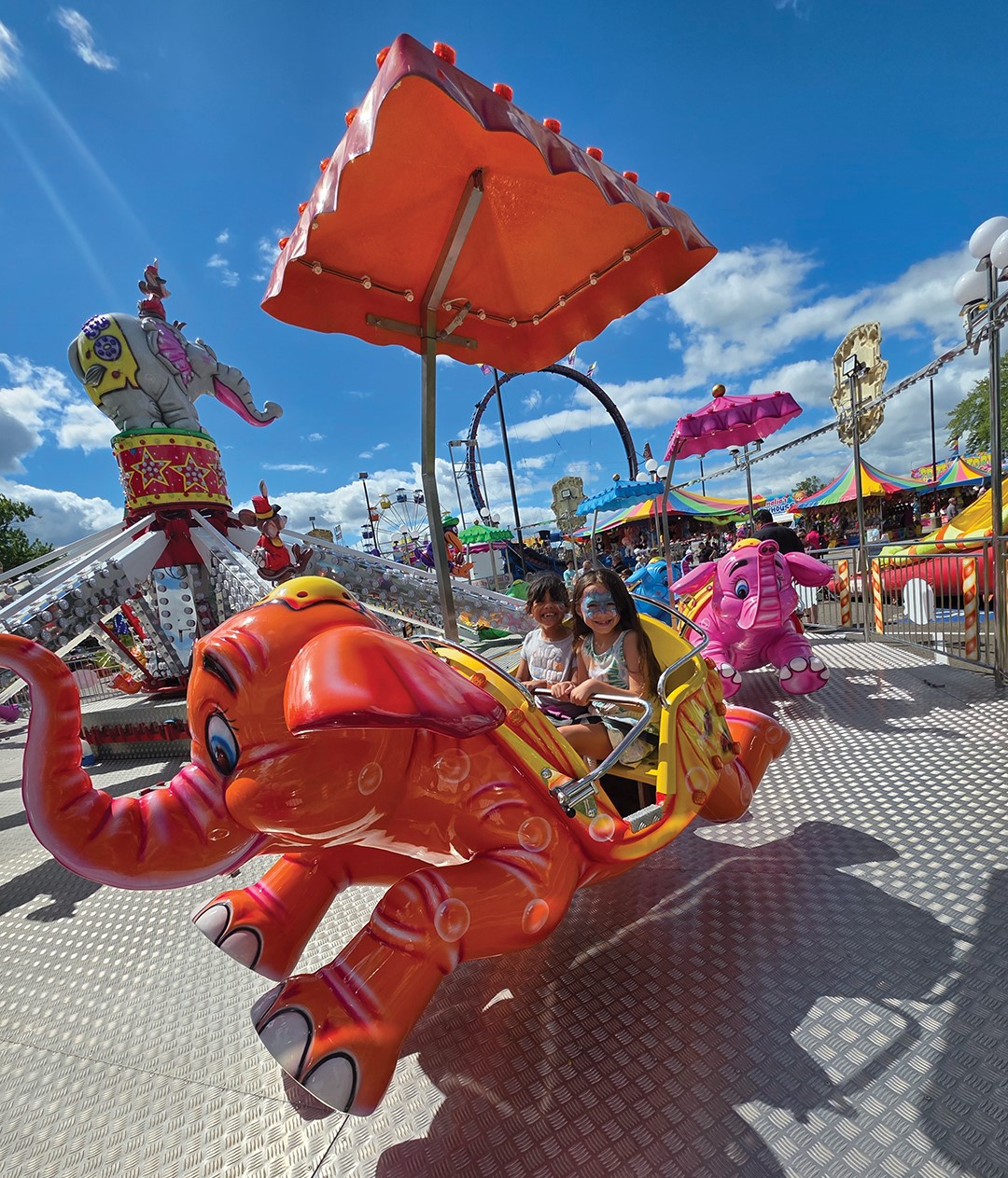 Enjoy bingo, fireworks, live music, local cuisine, a parade, robotics and—of course!—carnival attractions at Woodbury Days.